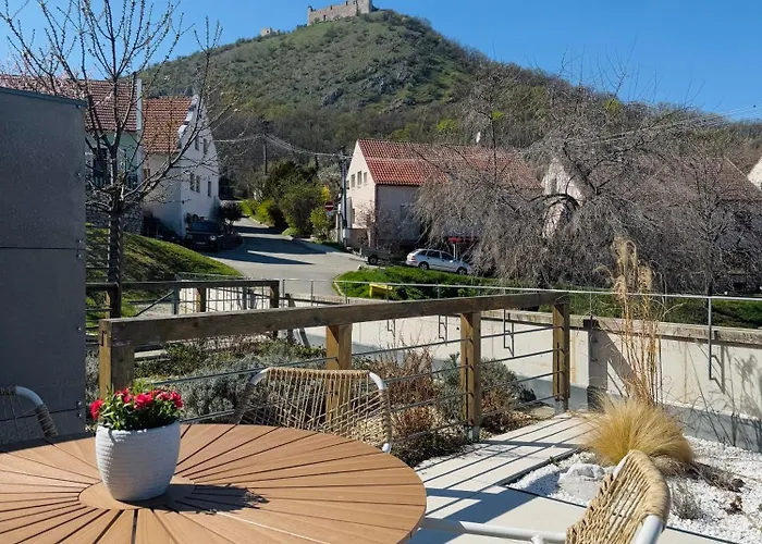 Apartman Milujto, Palava